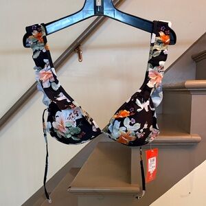 Floral Ruffle Strap Push-Up Bra - Black Floral